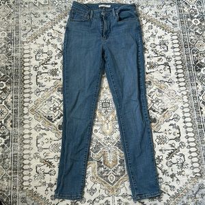 Levi jeans. 721 high rise skinny sz 29